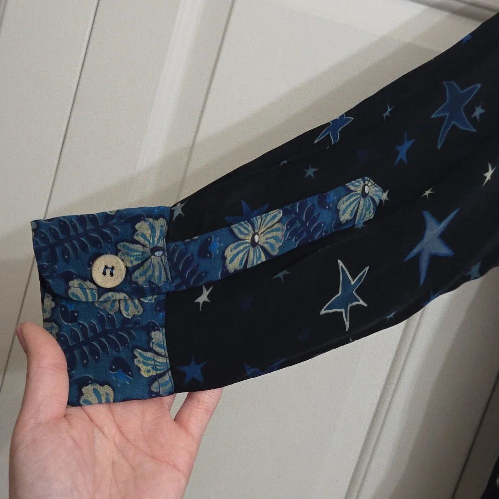 ❌❌❌ SOLD ❌❌❌FARM Rio By Anthropologie Button Up Blouse/ Medium - Picture 5 of 8